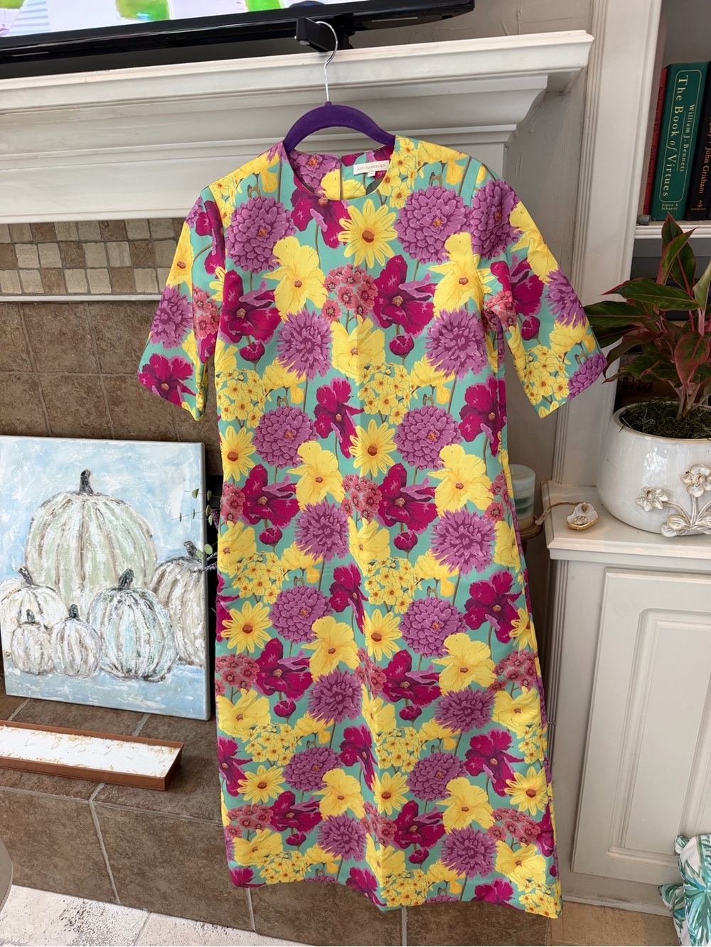 Ann Mashburn long Floral Print Dress Short Sleeves Vibrant Colors Size XS